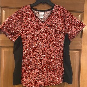 EUC! Women’s size L Scrubstar Pink Leopard Print Scrub Top!